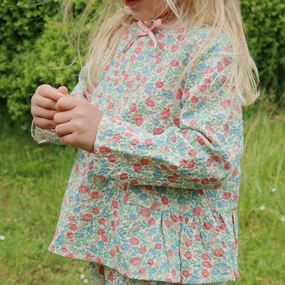 384bfc571a339903637b8124bd65fbb7