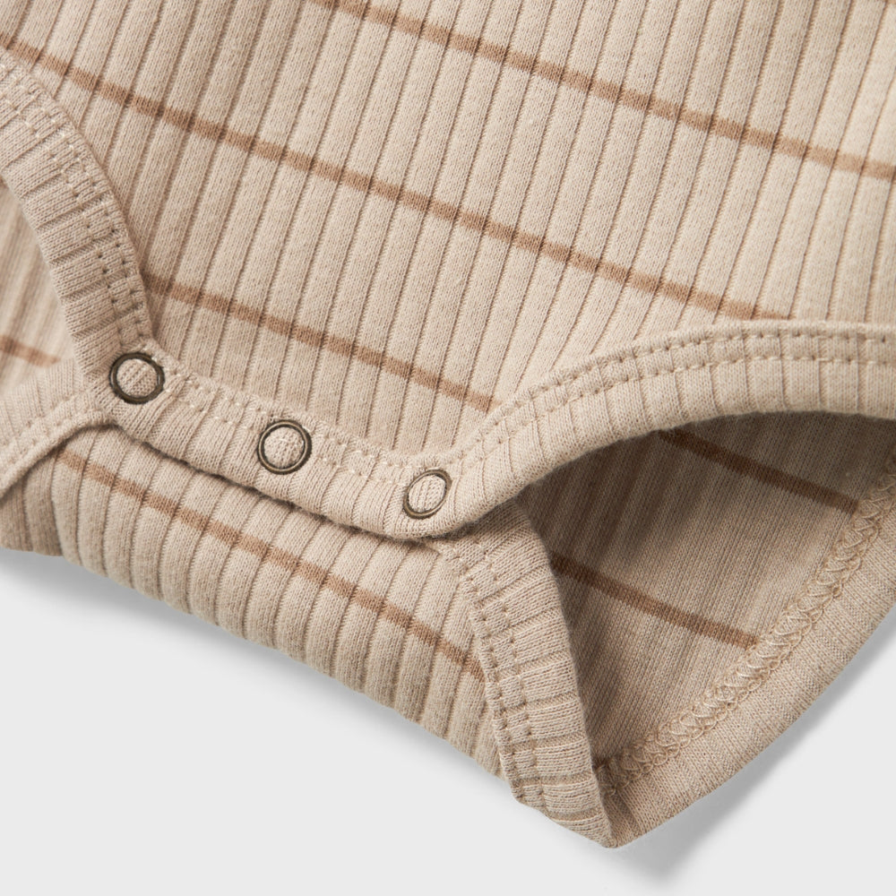 f50f0d110f6878c8a06ed4ecf2371db0