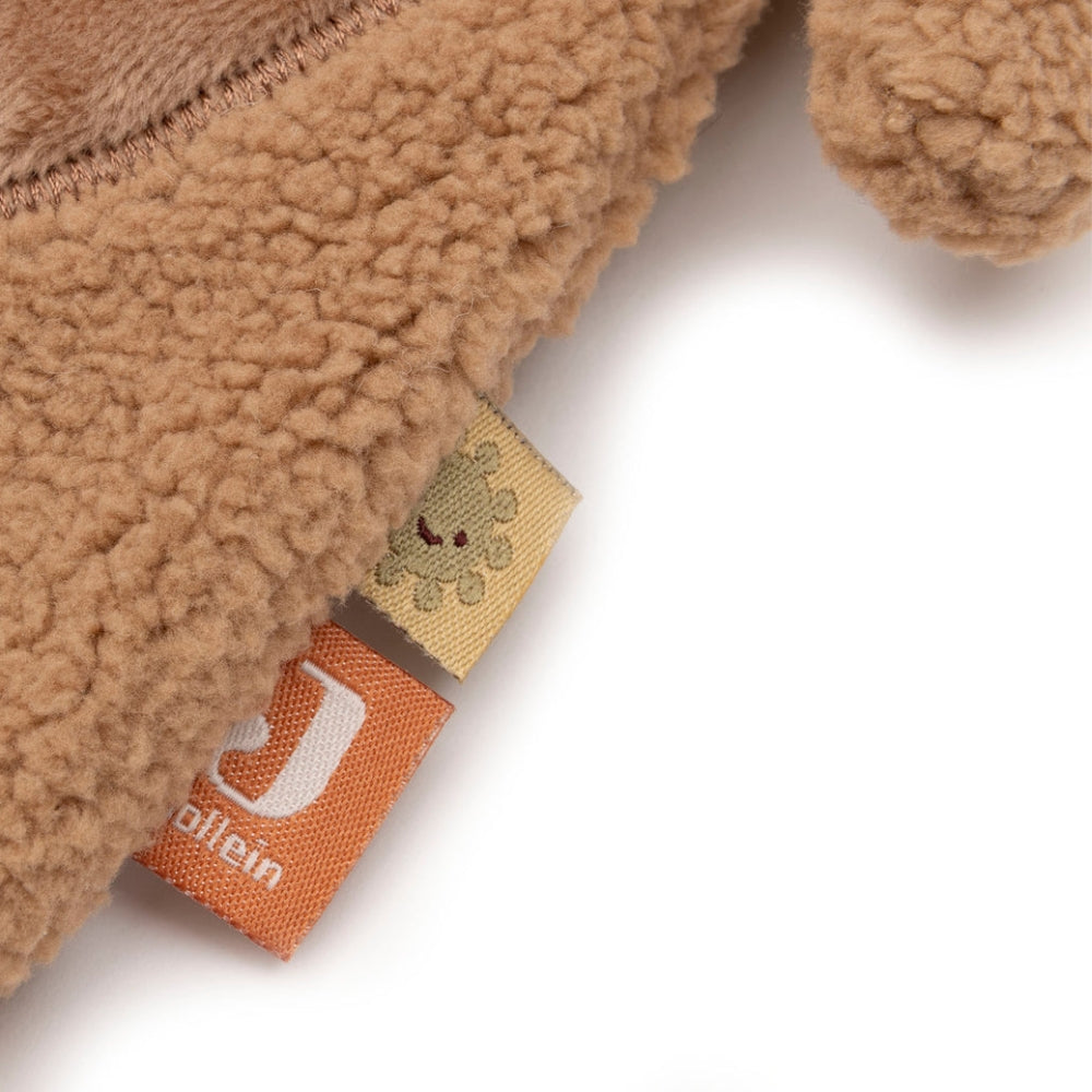 9087dd4e5df3cdc825918d75ec72592b