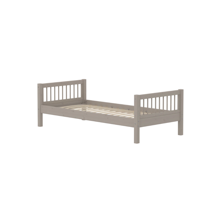 Flexa Classic Grey Washed Pine lit simple pour enfants