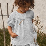 Lil' Atelier T-shirt à manches courtes avec ornements élégants Loose Plein Air NMFJIVA